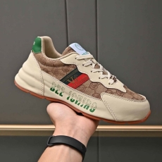 Gucci Sneakers